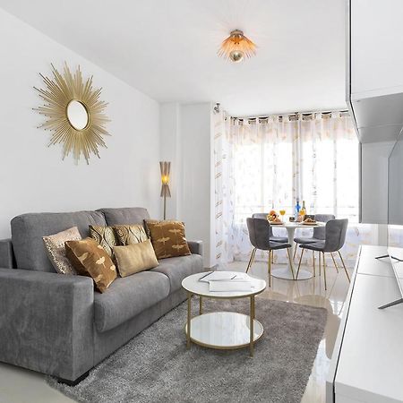 Reel Apartments- Walk To The Beach And Centre Torrevieja Zewnętrze zdjęcie
