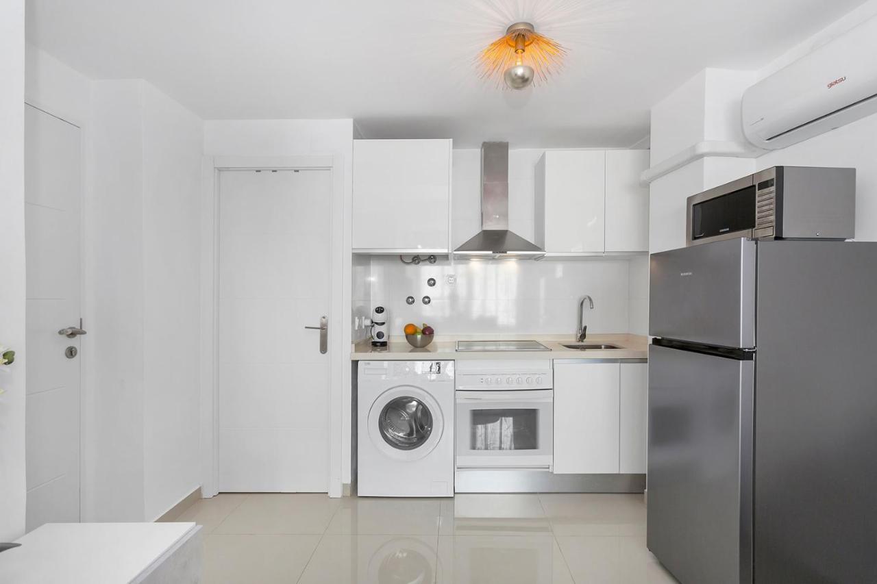 Reel Apartments- Walk To The Beach And Centre Torrevieja Zewnętrze zdjęcie
